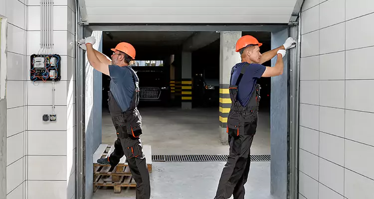 Repair Garage Door Roller Off Track in Winter Park, FL